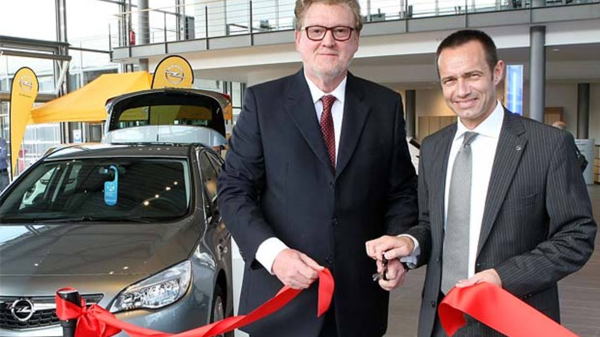 Schwabengarage Neue Opel Autohauser In Leonberg Und Pforzheim Autohaus De