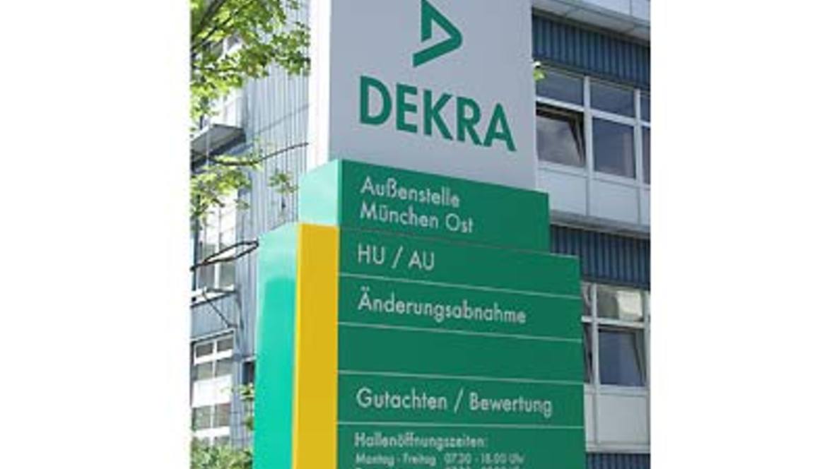 Dekra Munchen Neueroffnung 09 Autohaus De