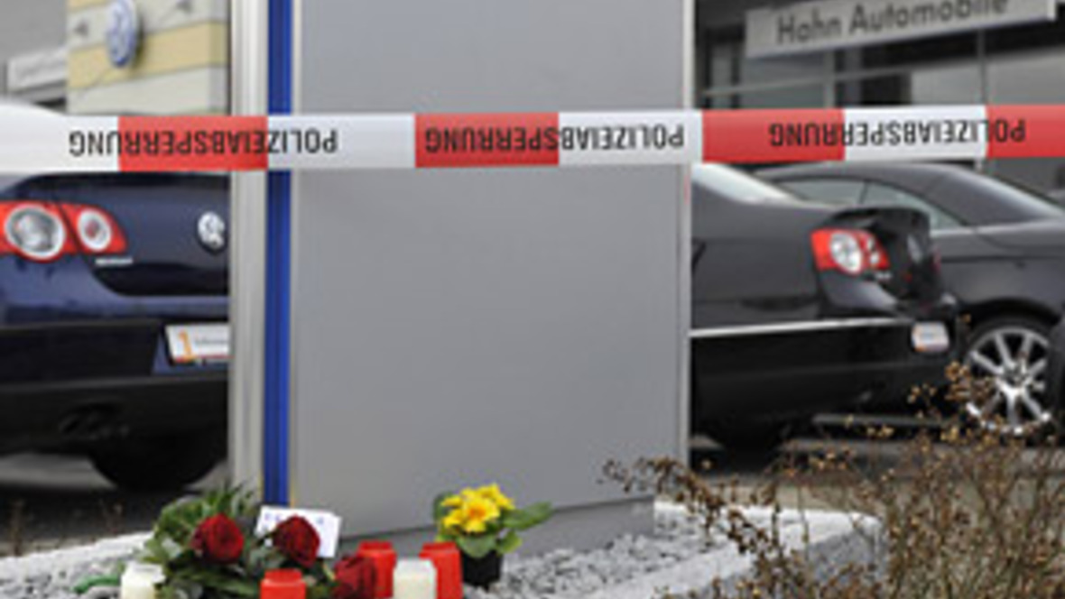 Amoklauf In Baden Wurttemberg Hahn Gruppe Trauert Autohaus De