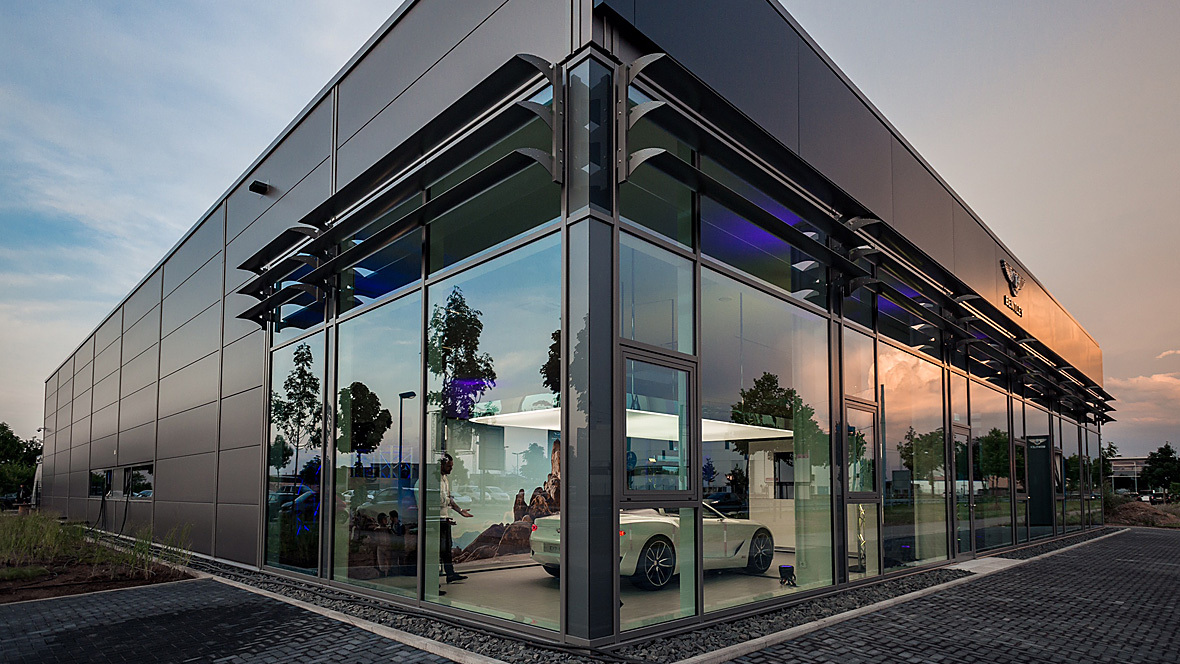Auto Bach Bentley Mannheim autohaus.de