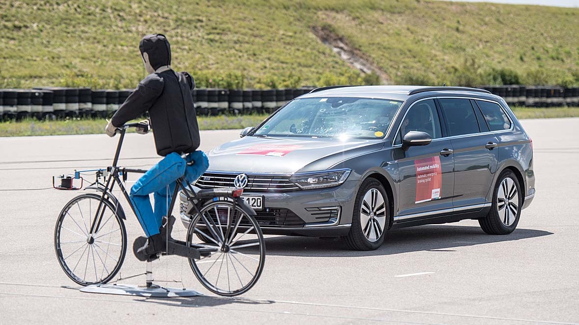 Notbremsassistent Bosch Radfahrer