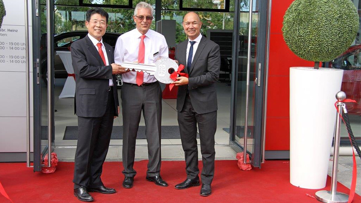 Mainz Autocenter Heinz neues KiaAutohaus autohaus.de