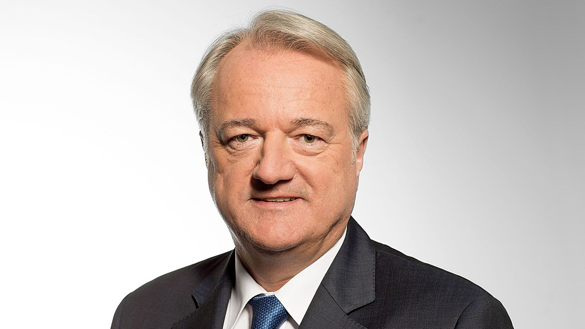 Konstantin Sauer ZF