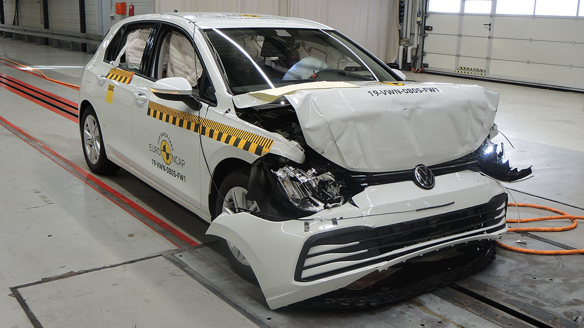 VW Golf 8 EuroNCAP