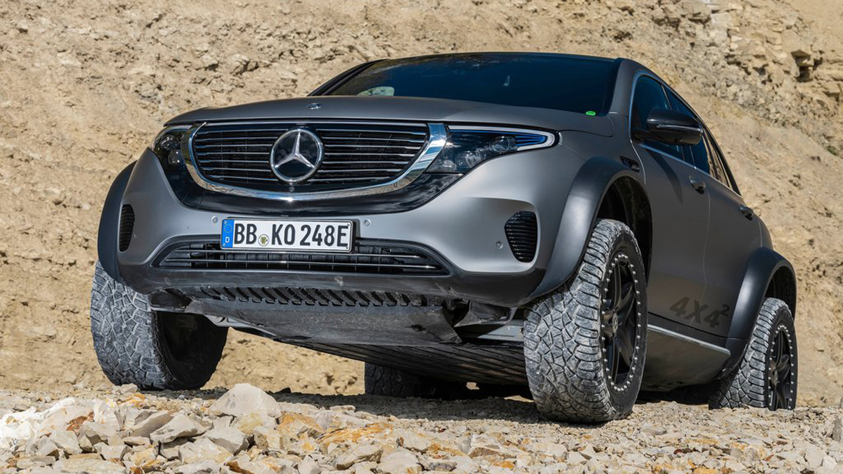 Mercedes Eqc 4x4 Hoch 2 Sauber In Den Schmutz Autohaus De